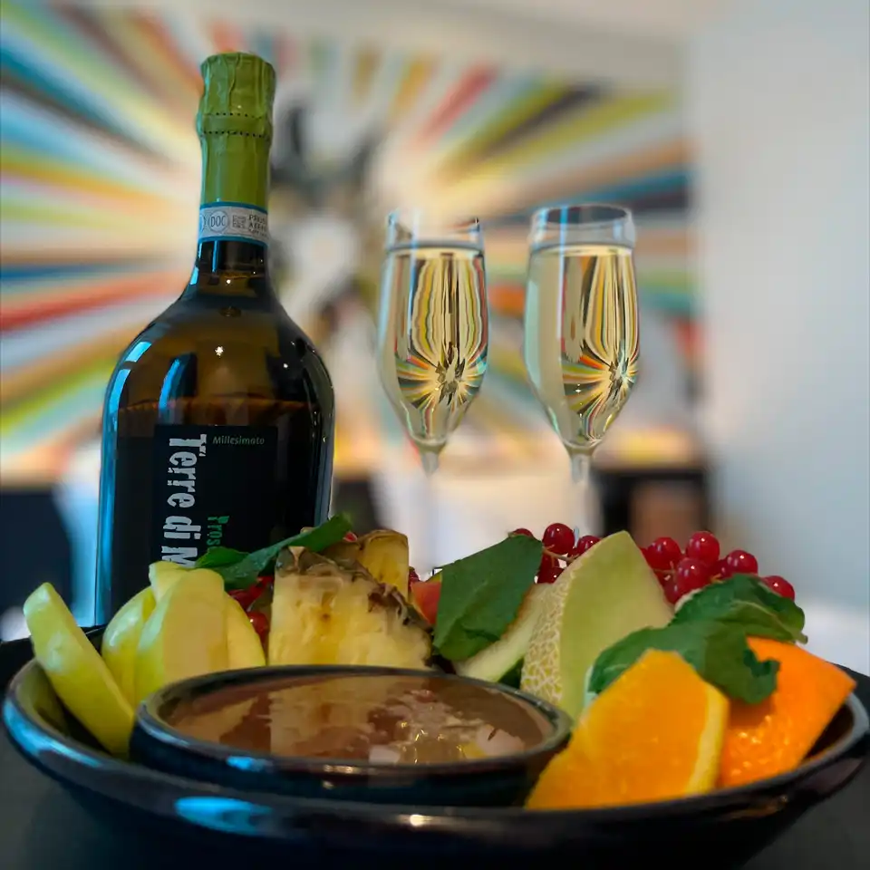 Organic Cava, chocolate & fruit